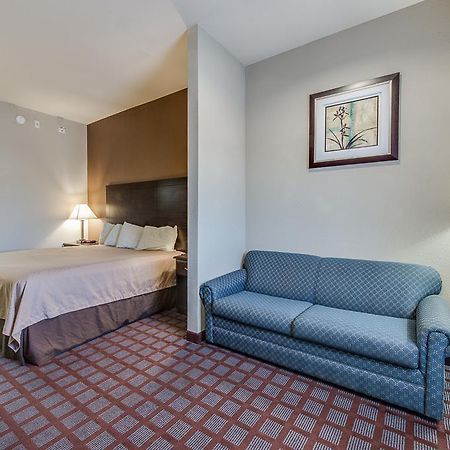Executive Inn & Suites Cushing Buitenkant foto