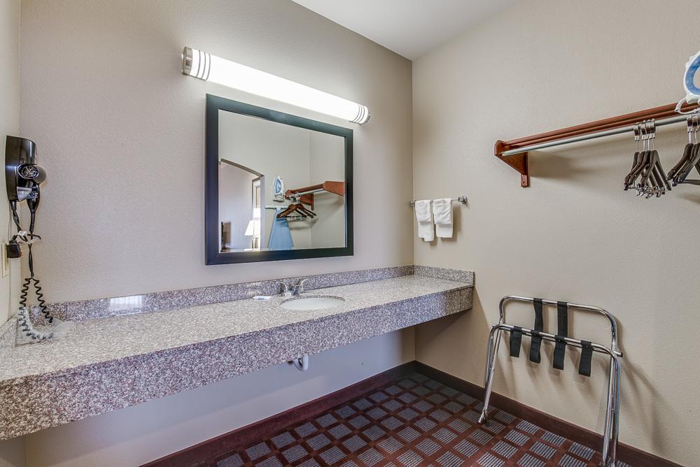 Executive Inn & Suites Cushing Buitenkant foto